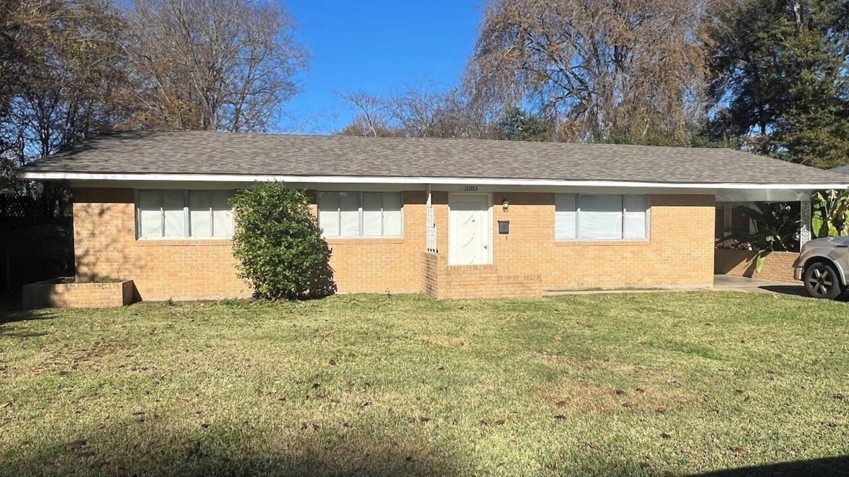Monroe House | Charming 3-bedroom house in the heart of Monroe LA