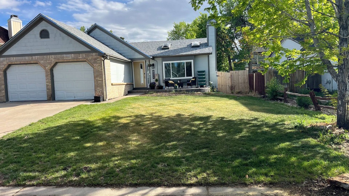 Parker House | Charming 3-bedroom house in delightful Parker with AC