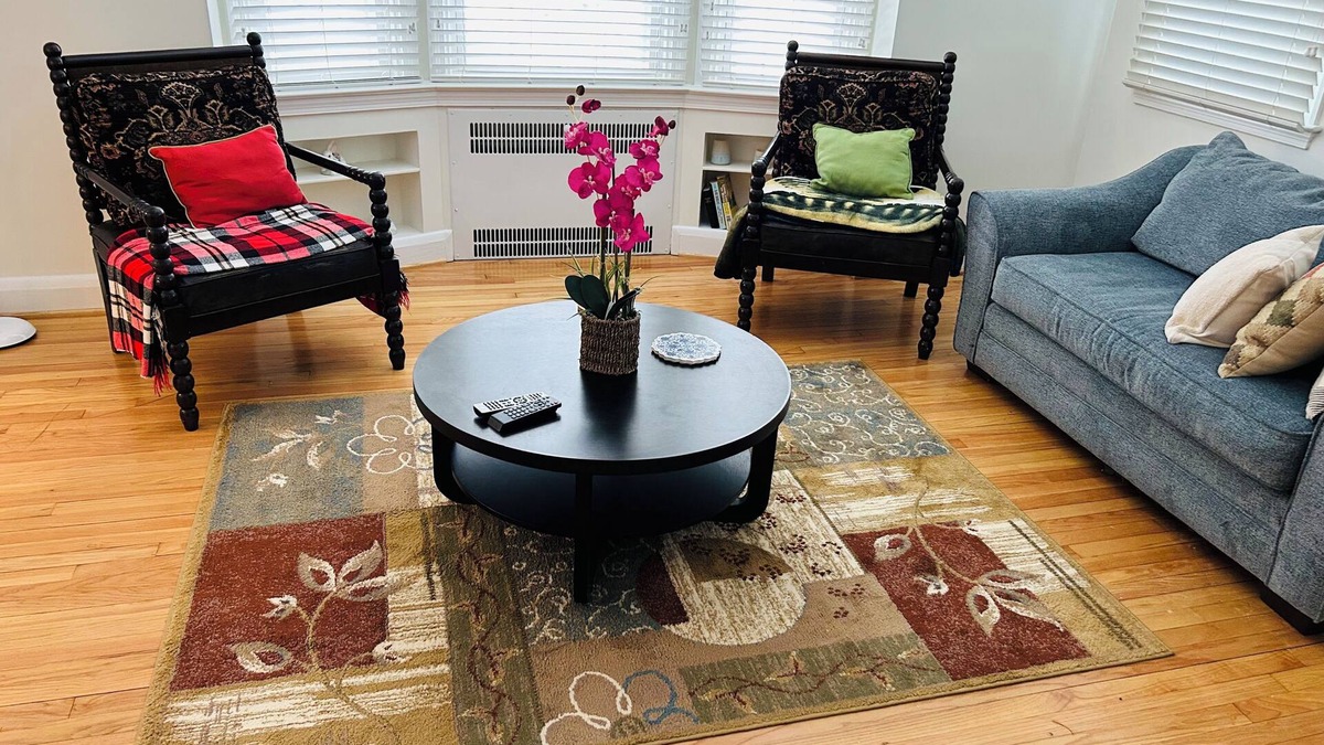 Towson House | Charming 3-bedroom house with WiFi, AC in welcoming Towson