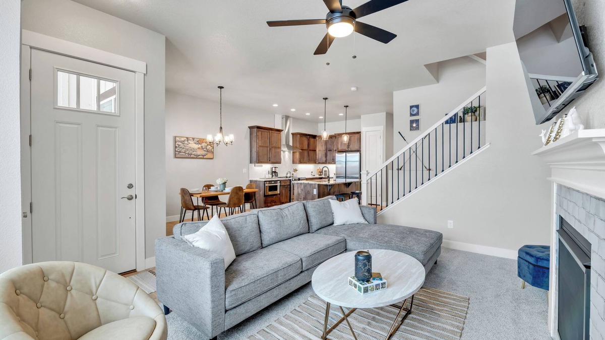 Loveland House | Charming 3-bedroom townhome in delightful Berthoud in the TPC Community