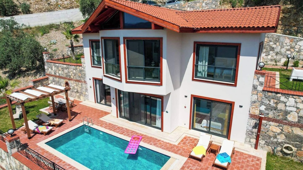 Fethiye Villa | Charming 3-bedroom villa with olive trees and private pool at Göcek heights