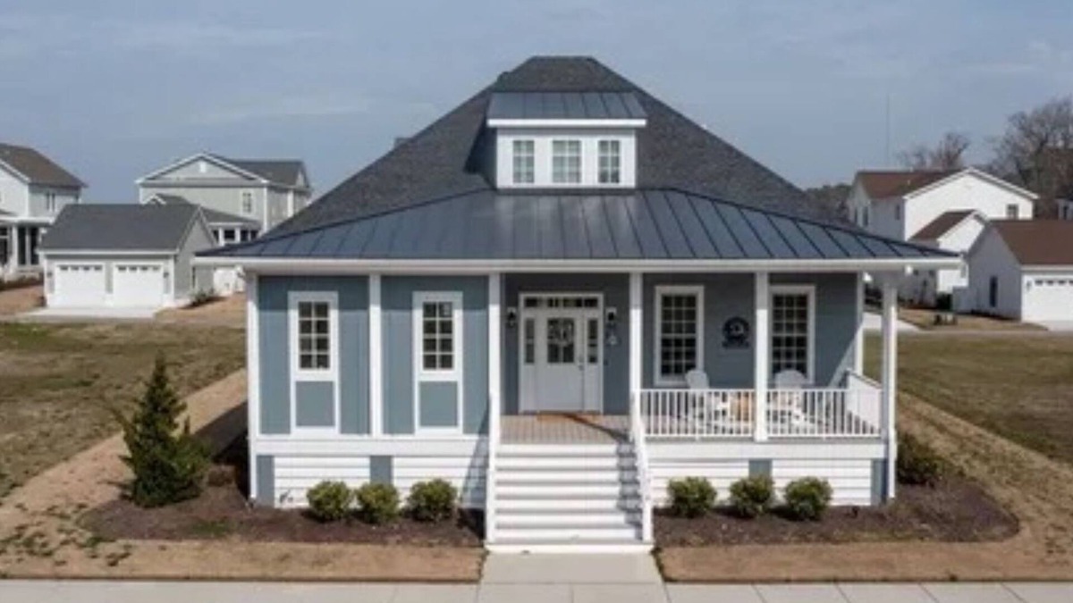 Cape Charles House | Charming 3 bedroom beach house in Cape Charles, VA