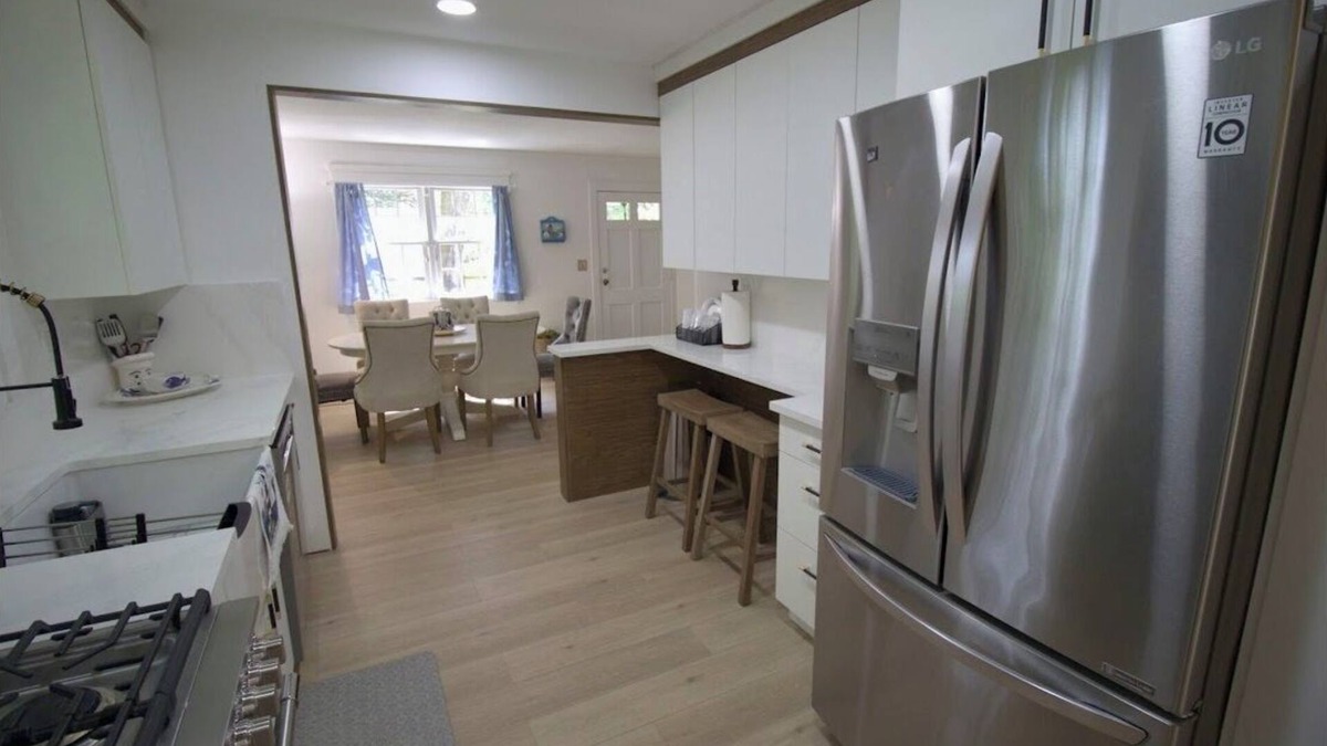 Hampton Bays Other | Charming 3-bedroom farmhouse with WiFi, AC in lovely Hampton Bays