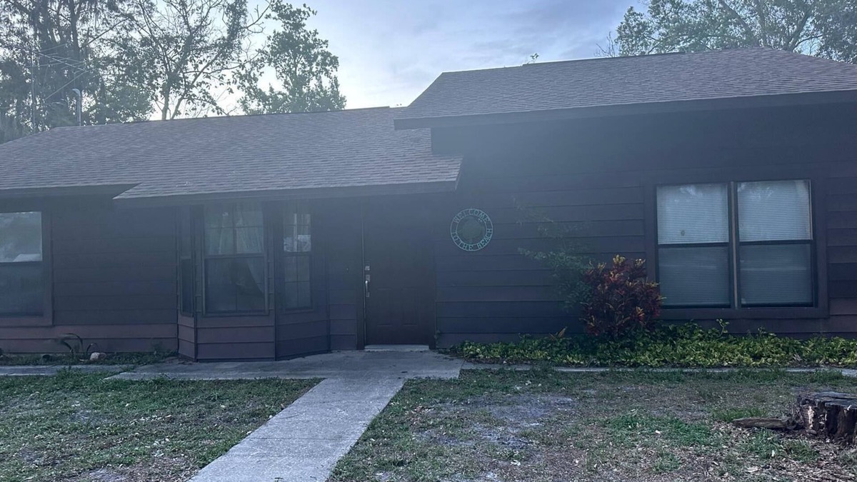 Port Richey House | Charming 3-bedroom house in nice Port Richey with AC, WiFi