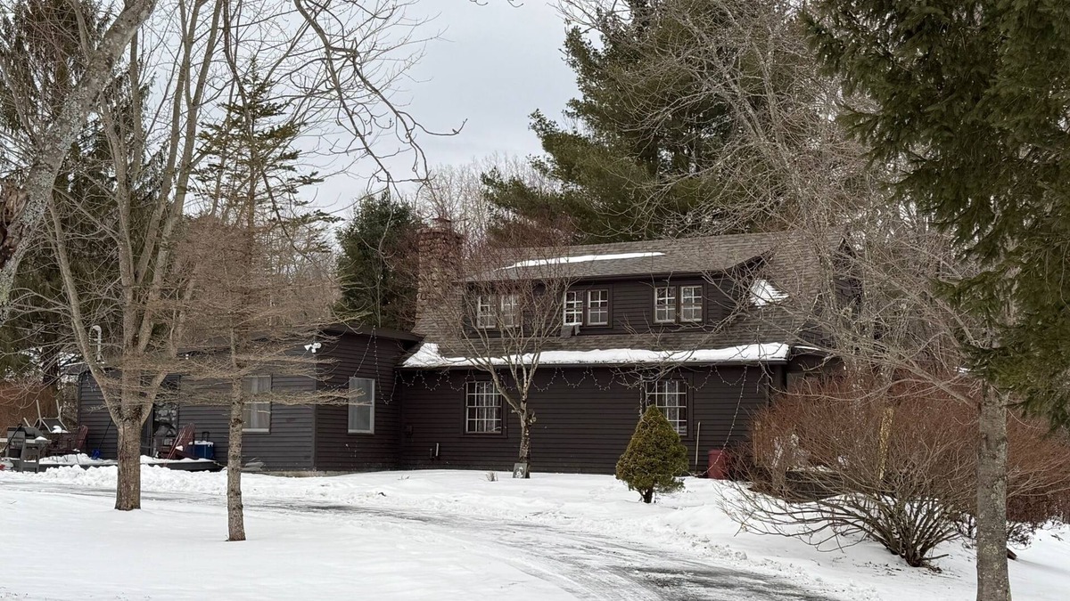 Stephentown Cabin | Charming 3-bedroom Cabin for nature lovers