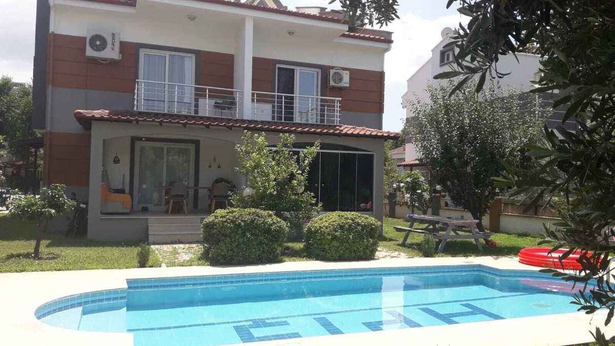 Fethiye City Center Villa | Charming 3-bedroom villa with WiFi and AC in fabulous Fethiye