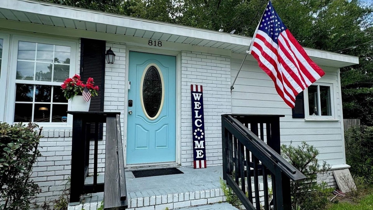 Mossy Oaks House | Charming 3-BR house in delightful Beaufort near Parris Island USMC, Port Royal