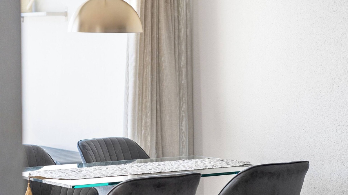 Boeblingen Apartment | Charming 3 Room Apart ROLF BENZ I Centre of Böblingen I Family I AC I Homeoffice
