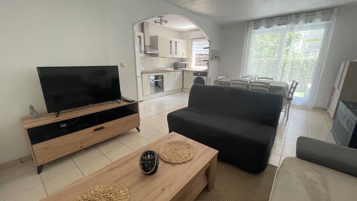Creil Apartment | Charming 3-room apartment Creil station