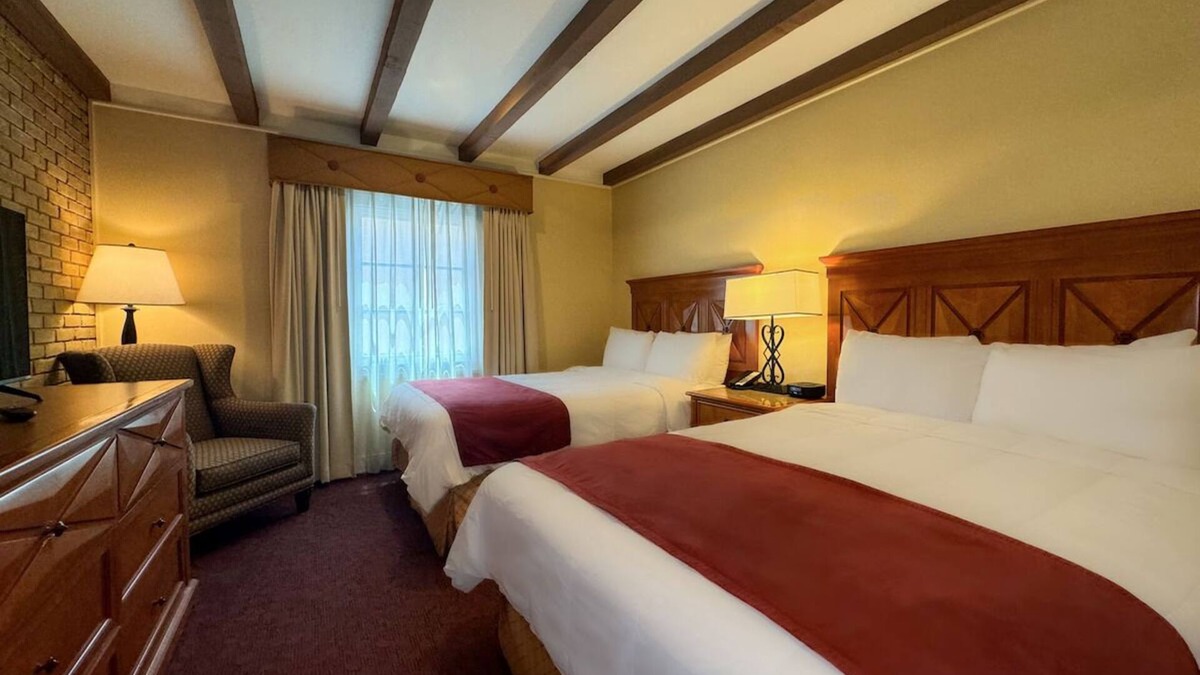 Western Division Hotel | Charming 3 Spanish-Style Stay | Scenic Courtyard, Near Major Landmarks