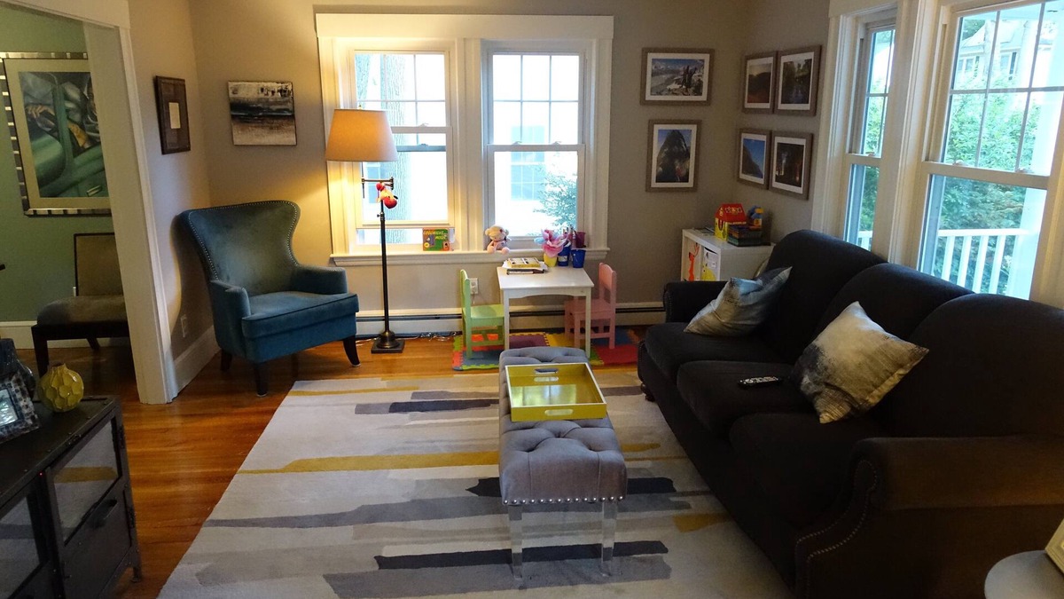 Wellesley House | Charming 3BR Colonial Home in Wellesley