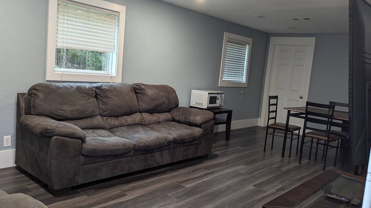 Jonesboro House | Charming 3BR house near ASU and NEA baptist and St Bernard