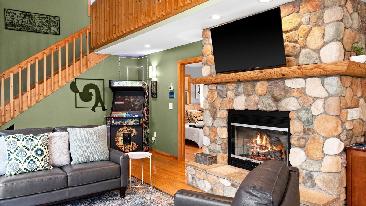 Grand Marais House | Charming 3BRCabin NearLutsen, GrandMarais + Arcade