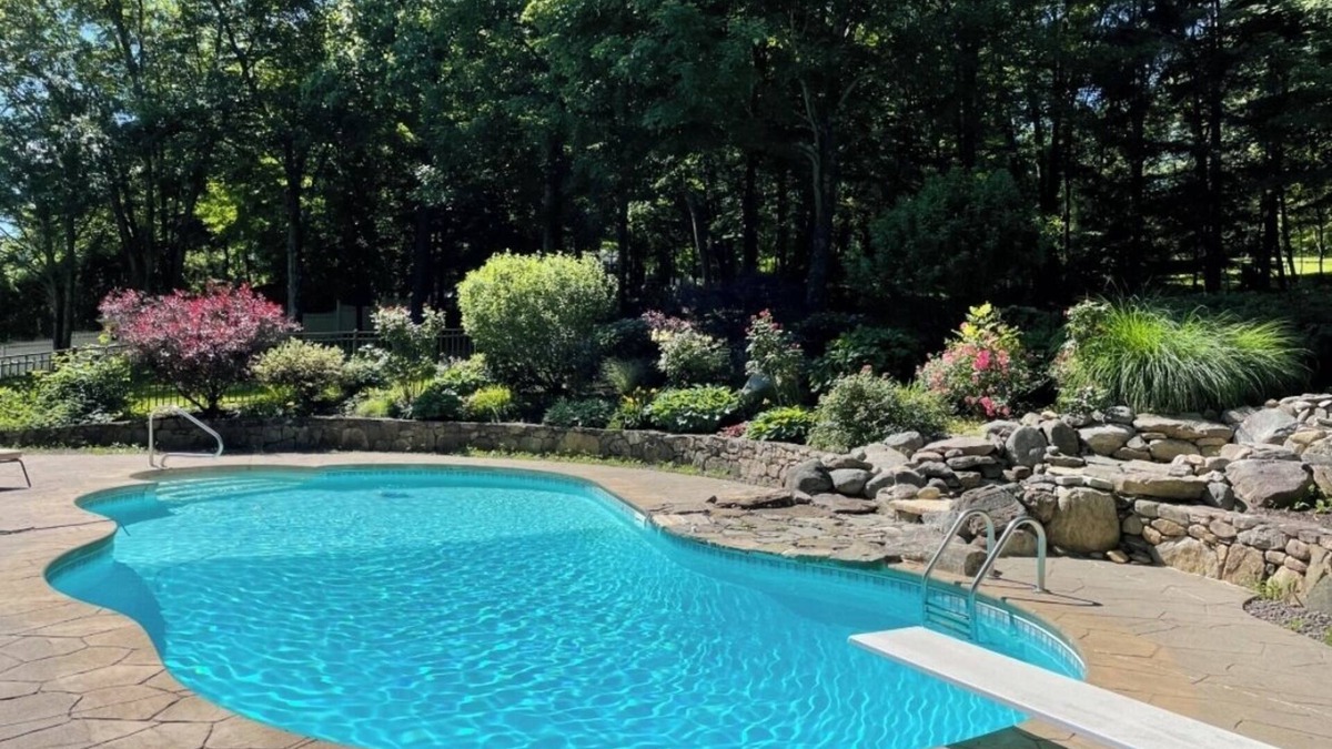 Carmel House | Charming 4-bedroom home perfect for Family Reunion