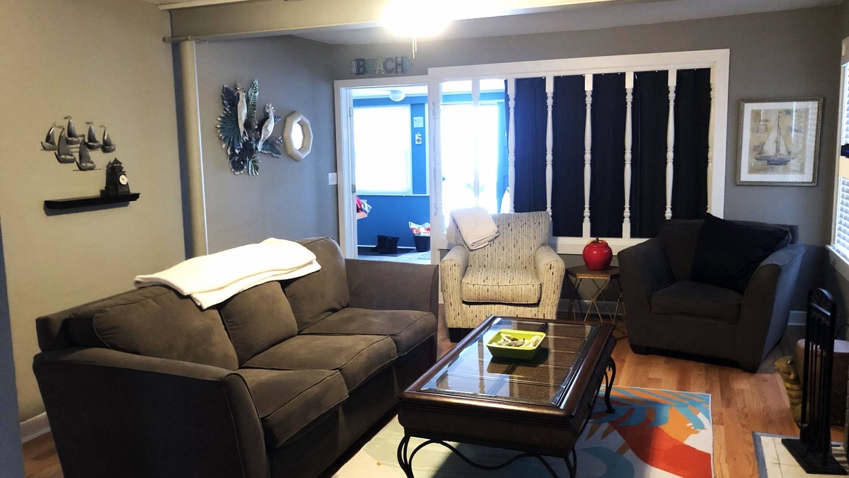 Homerville Cottage | Charming 4-bedroom cottage with WiFi and AC in Chippewa Lake