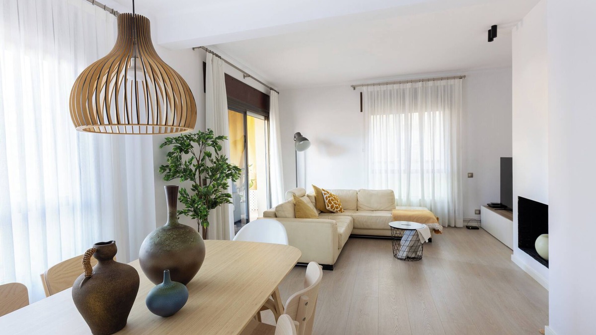 La Maternitat i Sant Ramon Apartment | Charming 4 bedroom apartment close to Camp Nou