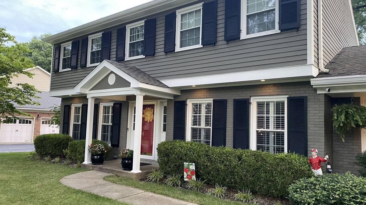 Northfield House | Charming 4-bedroom house with WiFi and AC in Louisville.