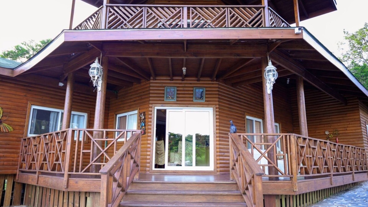 Pena Blanca House | Charming 4-bedroom house in delightful Peña Blanca with WiFi, AC