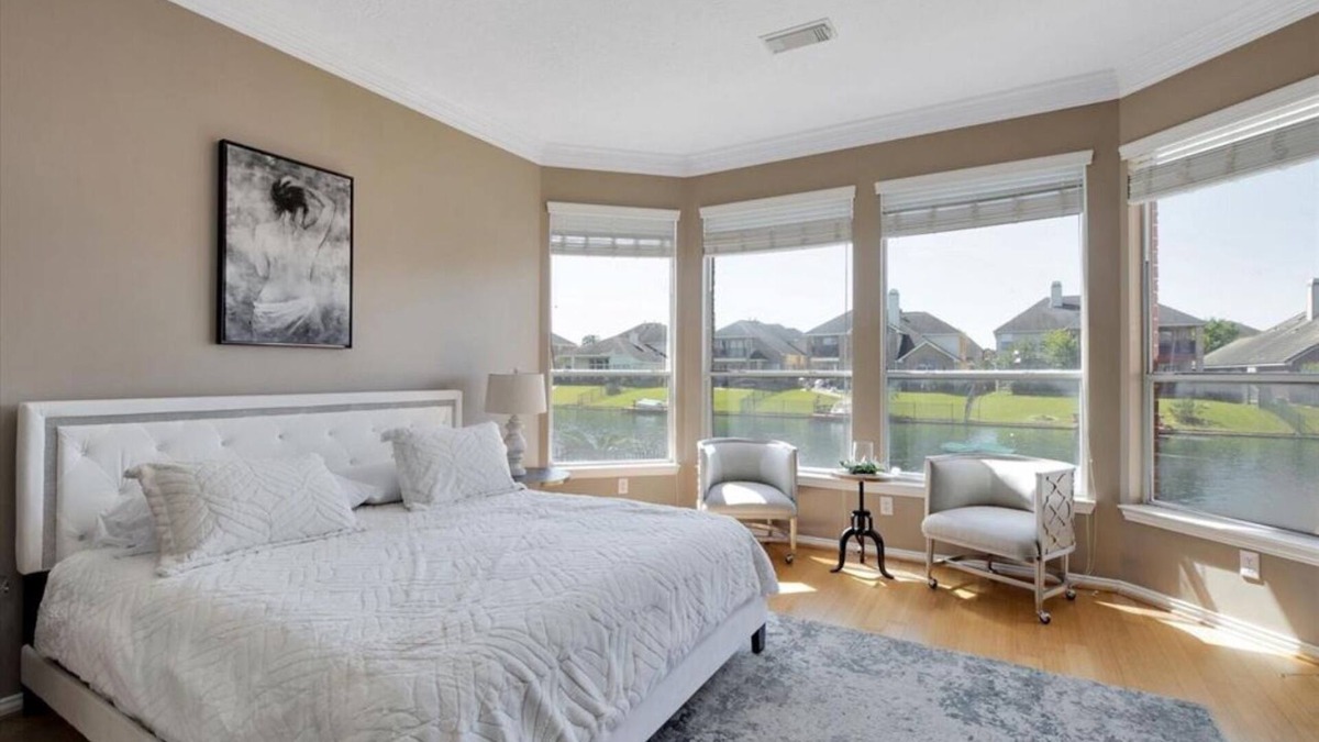 Sydney Harbour House | Charming 4-bedroom house with WiFi and AC in Cypress