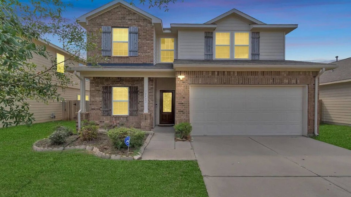 Cypress House | Charming 4-bedroom house with AC and WiFi in tranquil Cypress