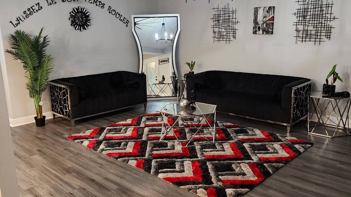 LaPlace House | Charming 4-bedroom house with a taste of New Orleans in superb LaPlace
