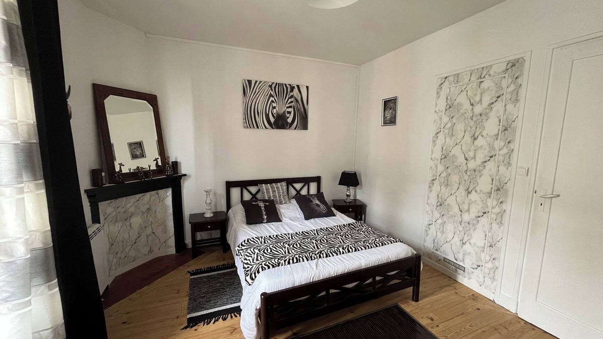 Woignarue Villa | Charming 4-bedroom house 35m from the beach