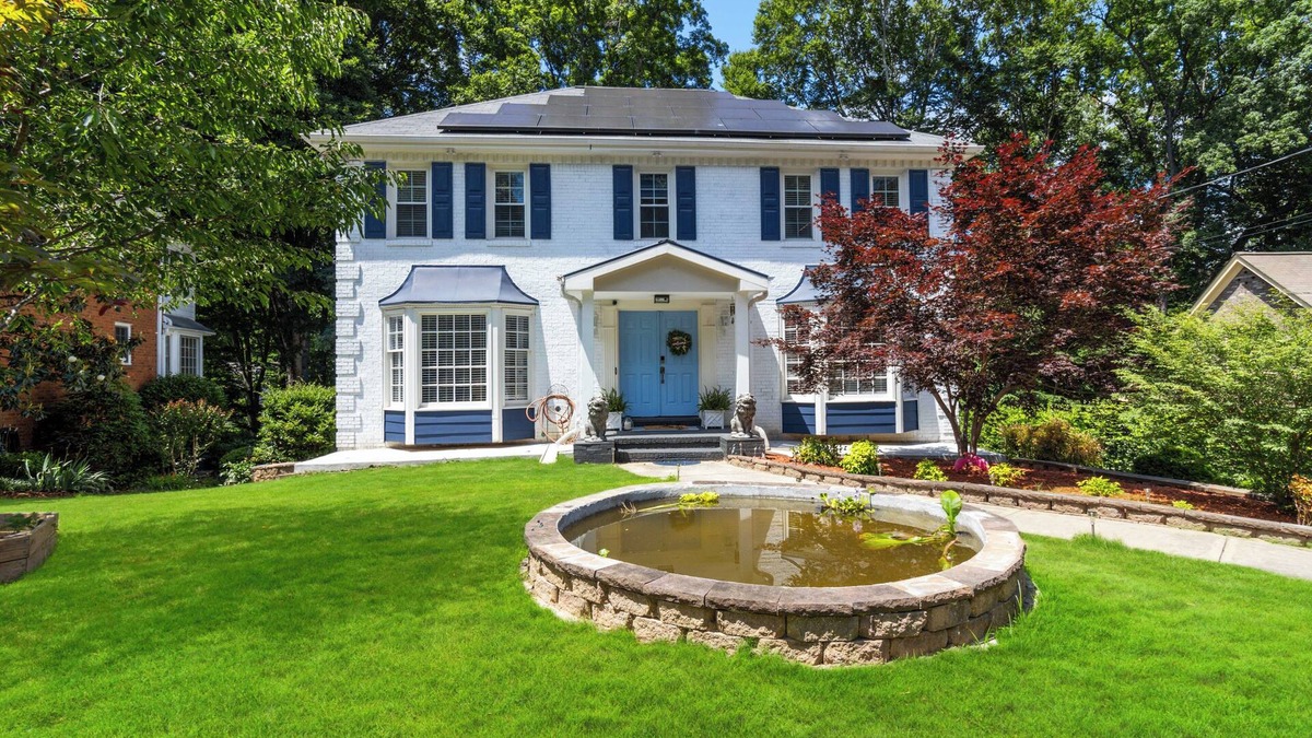 Duluth House | Charming 4-bedroom house in fabulous Duluth!