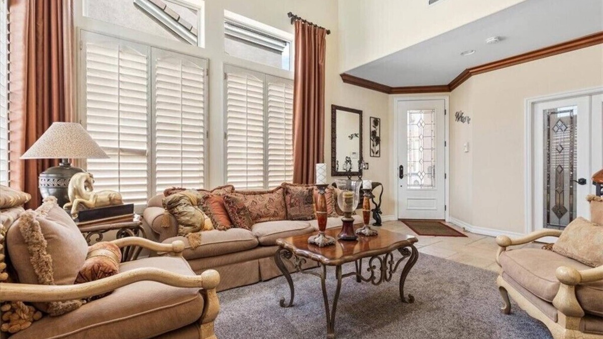 Brea House | Charming 4-bedroom house with AC in Brea
