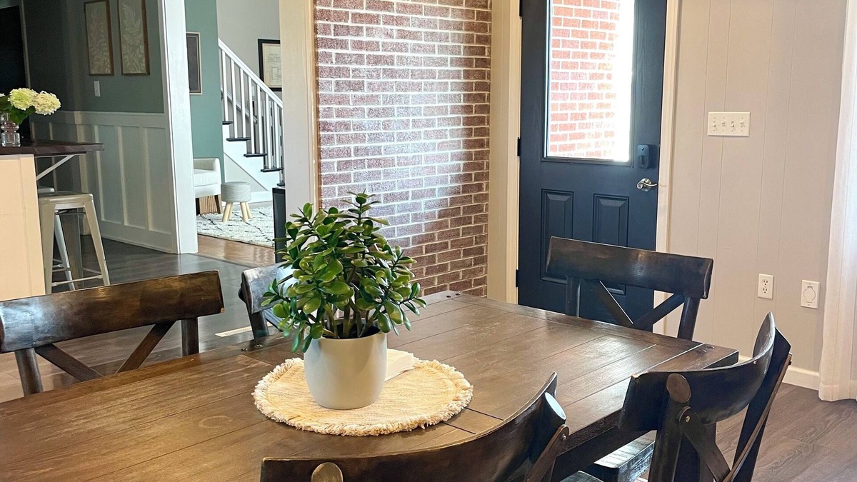 Saint Thomas Cottage | Charming 4-bedroom cottage with peaceful country view in Chambersburg.