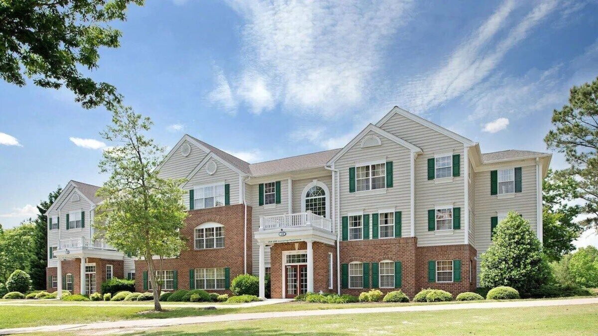 Berkeley Apartment | Charming 4-BR Cozy and spacious Condo!