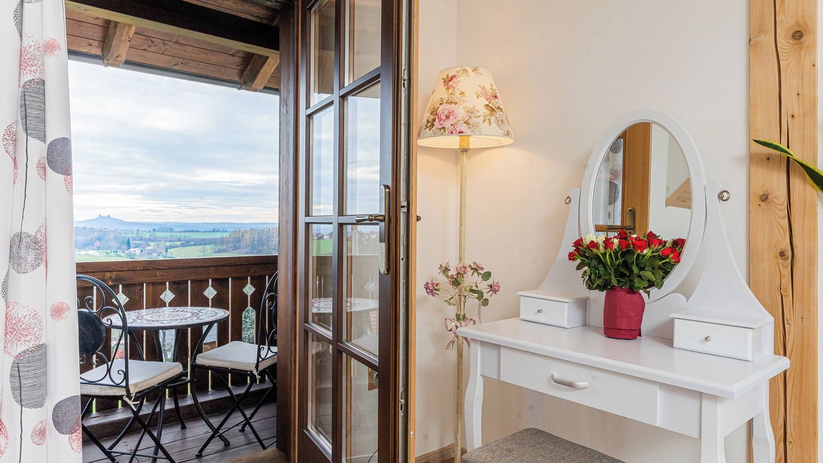 Mirova pod Kozakovem House | Charming 4-bedroom country house in lovely UNESCO Czech Paradise area with WiFi