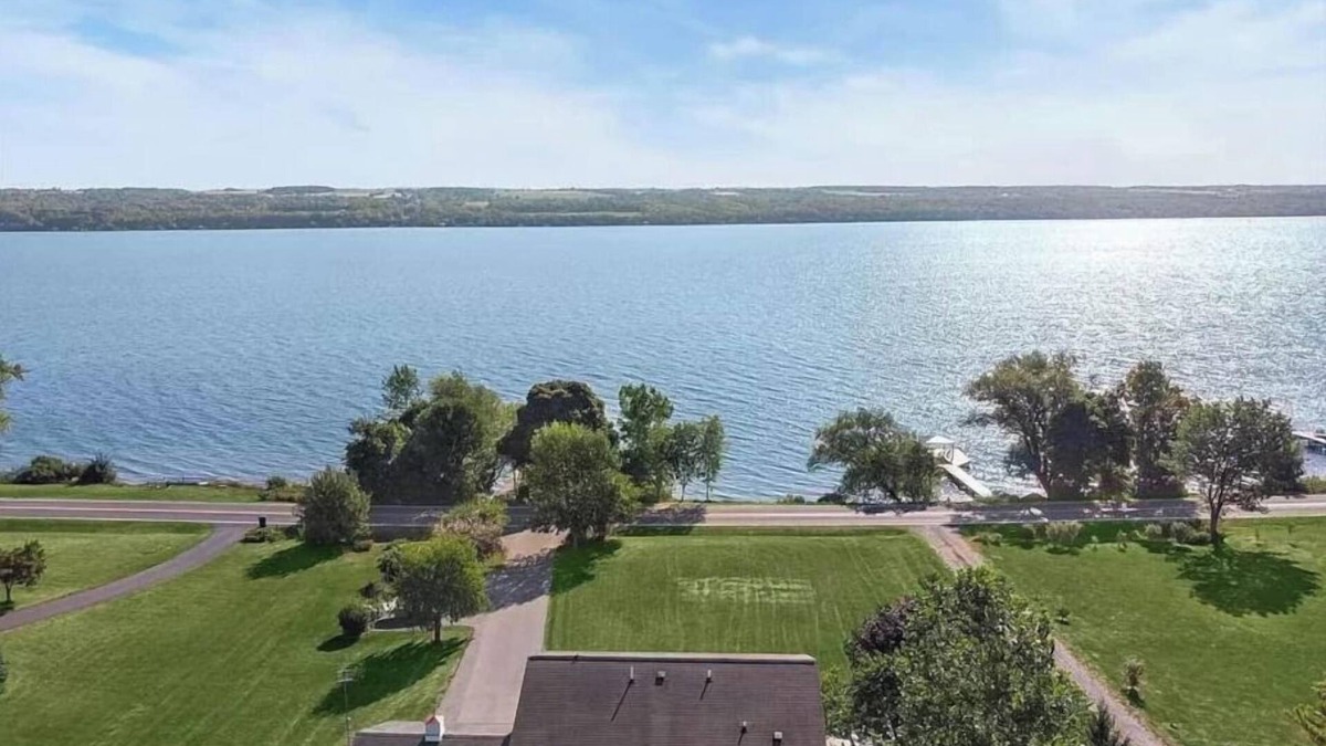 Interlaken House | Charming 4-Season Cayuga Lake House near Sheldrake Point!