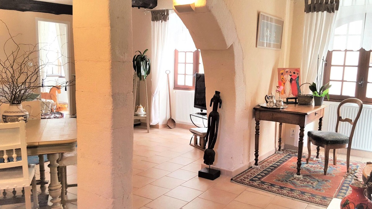 L'Isle-sur-la-Sorgue Apartment | Charming 80m square apartment in the center of L'Isle sur la Sorgue