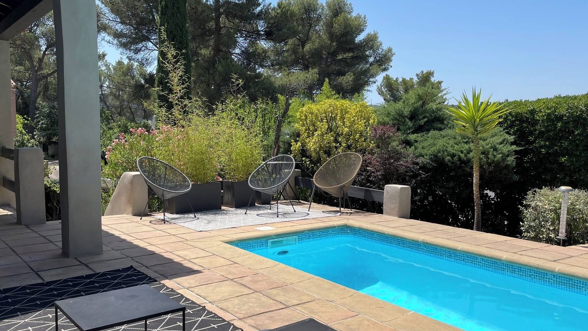 Bouc-Bel-Air House | Charming air-conditioned house for rent near Aix-en-Provence