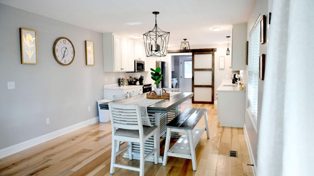 Rossville House | Charming and convenient 3/2 10 minutes from downtown Chattanooga