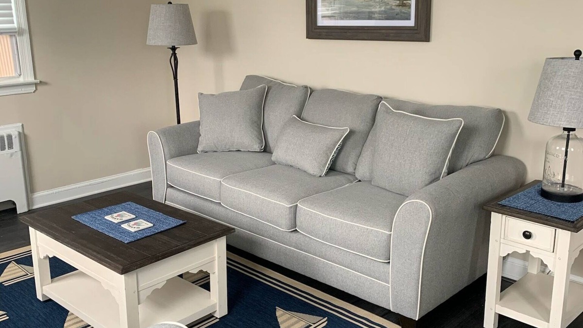 Margate City Apartment | Charming and Newly Renovated 2-bedroom apartment in Fabulous Margate City, NJ