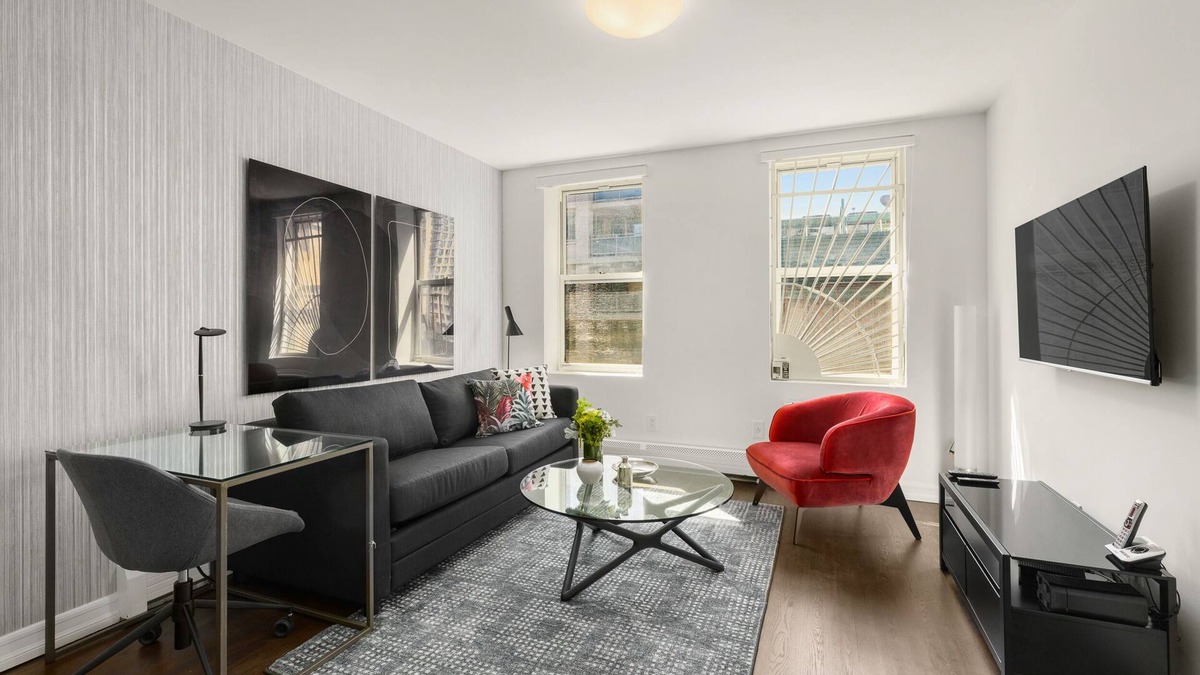 Upper East Side Apartment | Charming and Spacious Upper East Side Two Bedroom