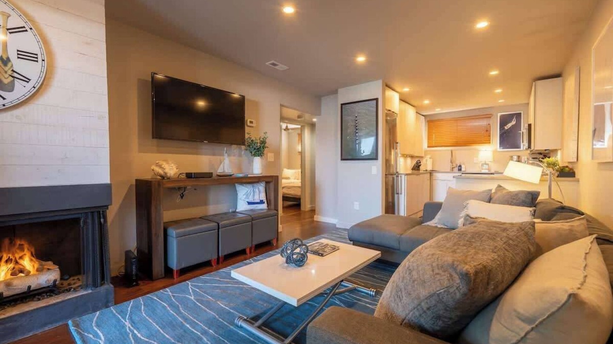 Eastport Condo | Charming Annapolis Waterfront Condo