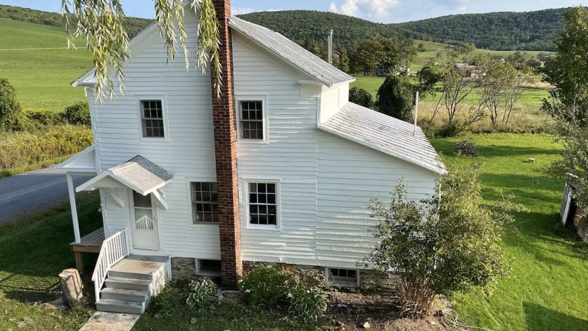 Cobleskill Other | Charming antique farmhouse with lake views!