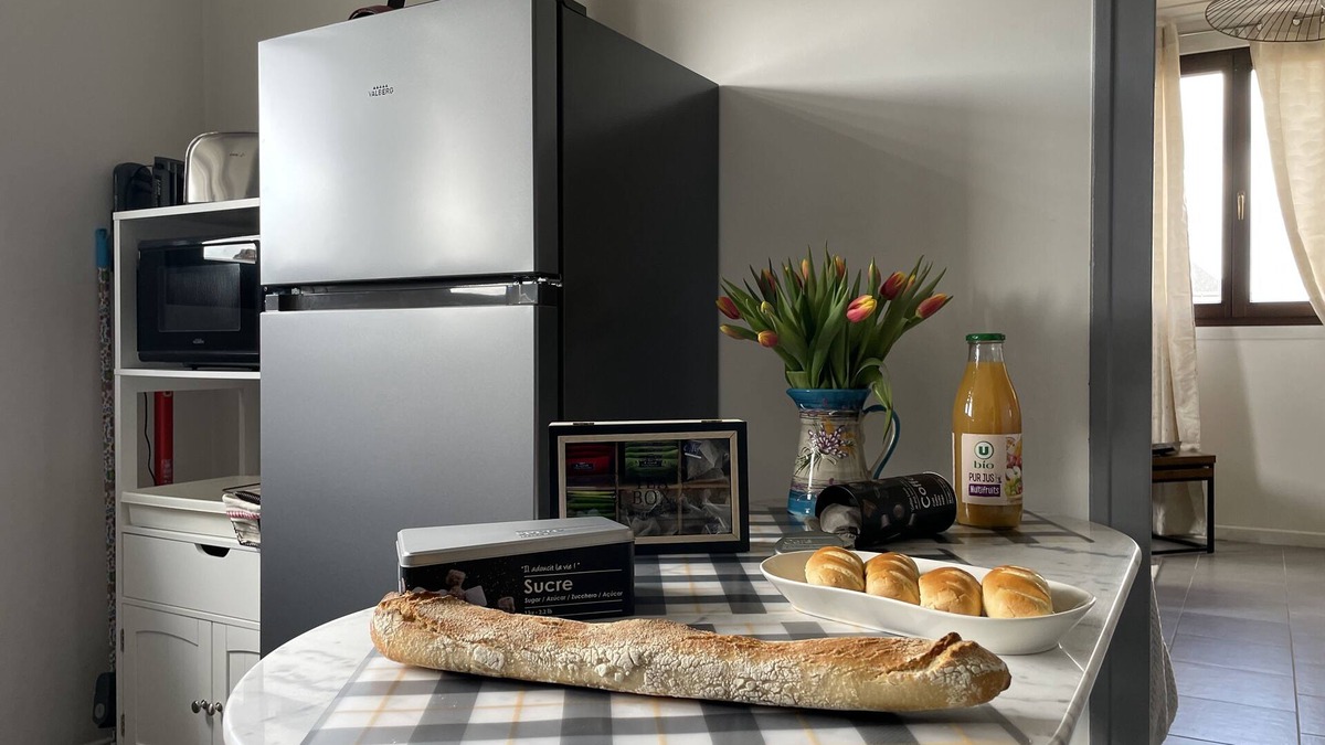 Gennes-Val-de-Loire Apartment | Charming apartment in Gennes Val de Loire