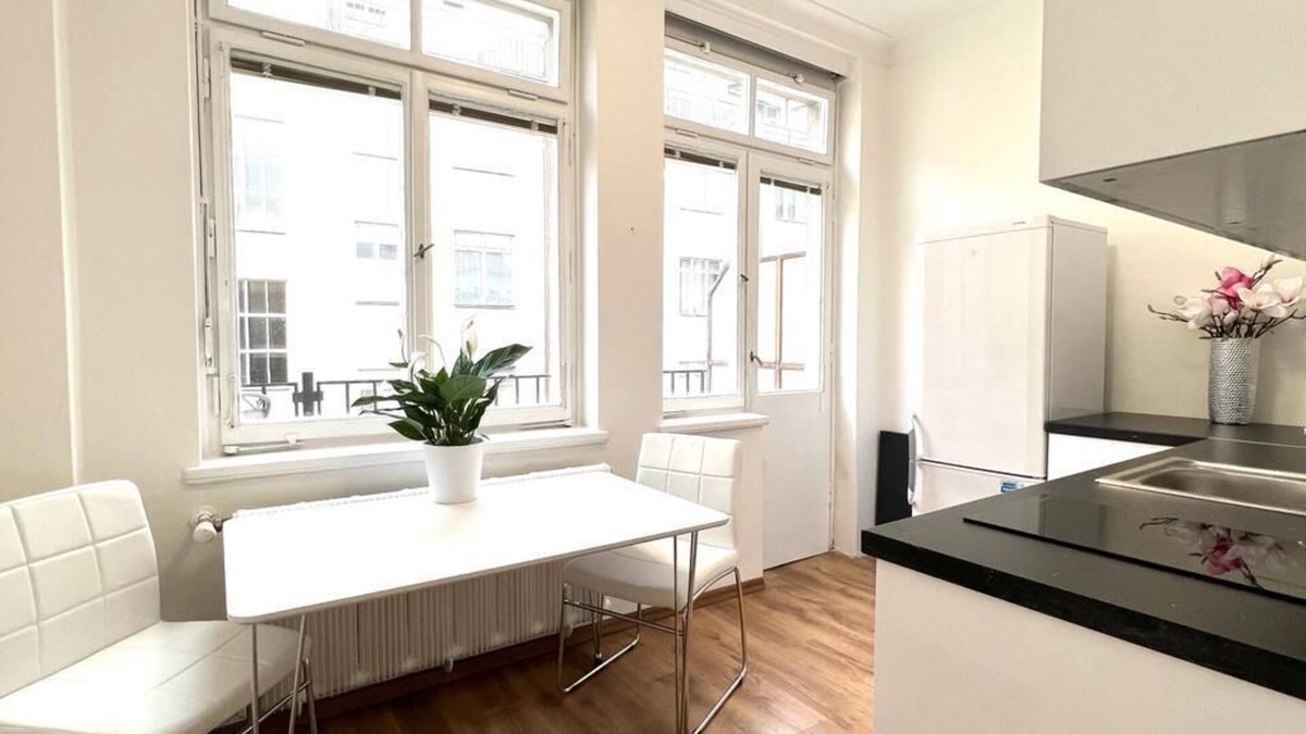 Stare Mesto Apartment | Charming apartment with terrace and parking in enchanting Prague city centre