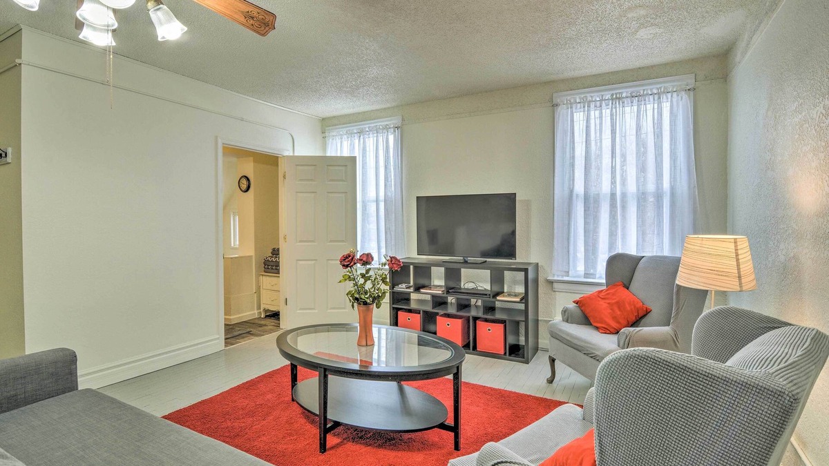 Sault Ste. Marie Apartment | Charming Apartment in the Heart of Sault St Marie!