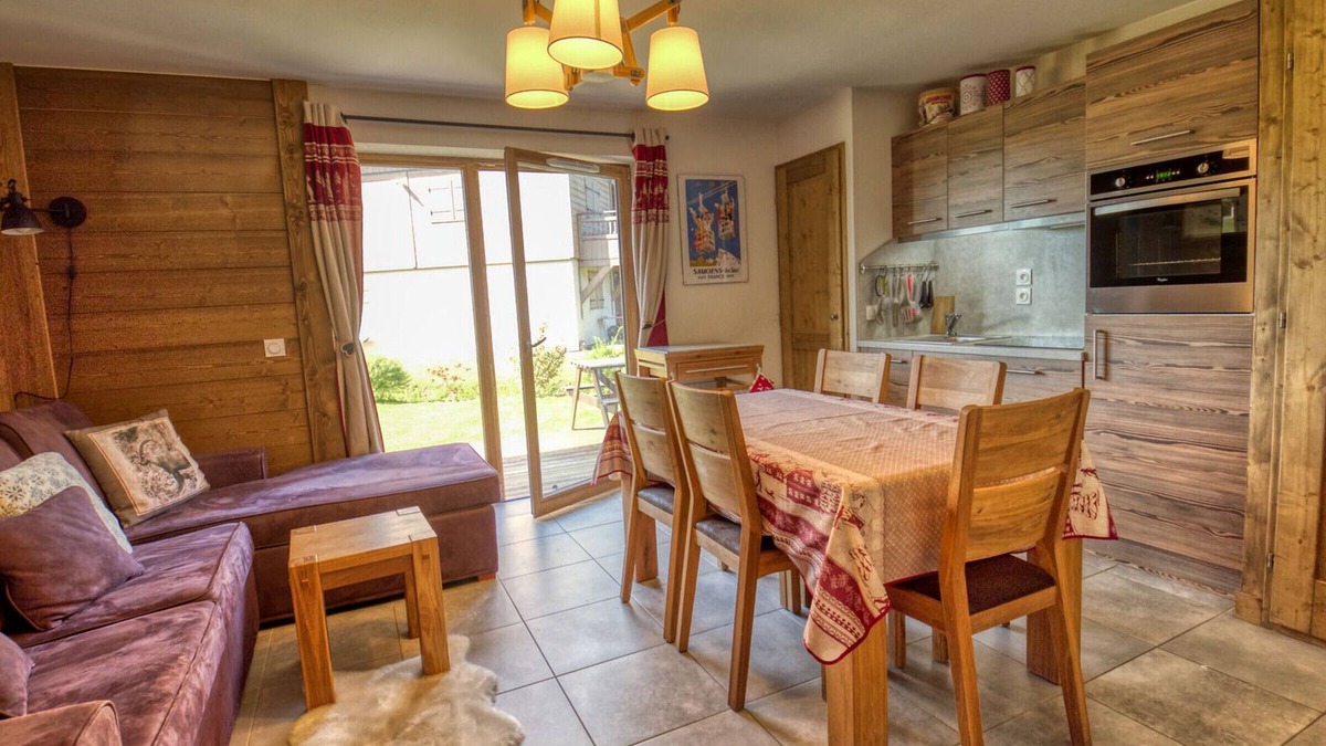 Morillon Apartment | Charming Apartment Near Lake and Shuttle Stop in Morillon Village