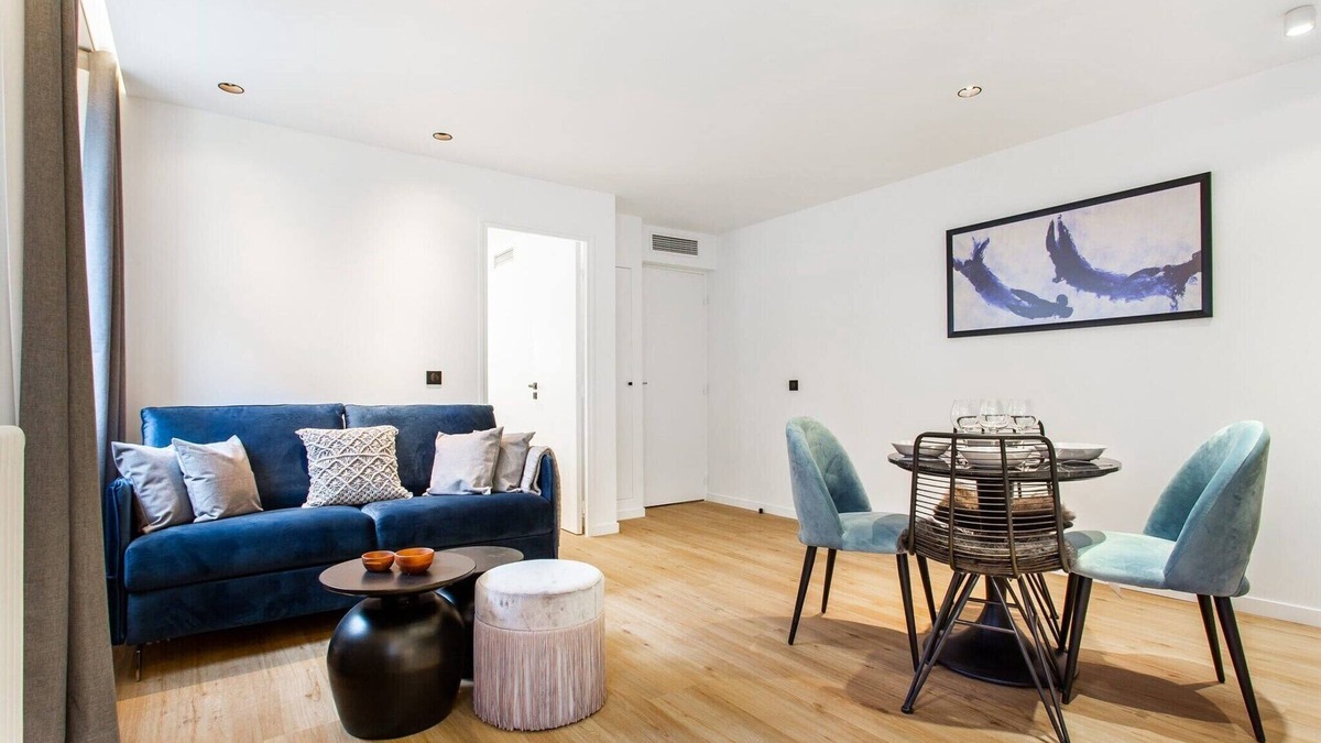 Hopital Saint-Louis Apartment | Charming apartment - 1BR/4P - Canal St Martin