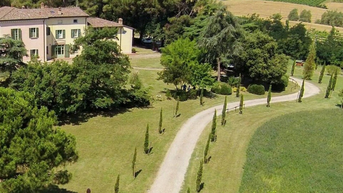 Dozza Apartment | Charming apartment "Antonio" in historical Villa Calanco on the hills of Dozza
