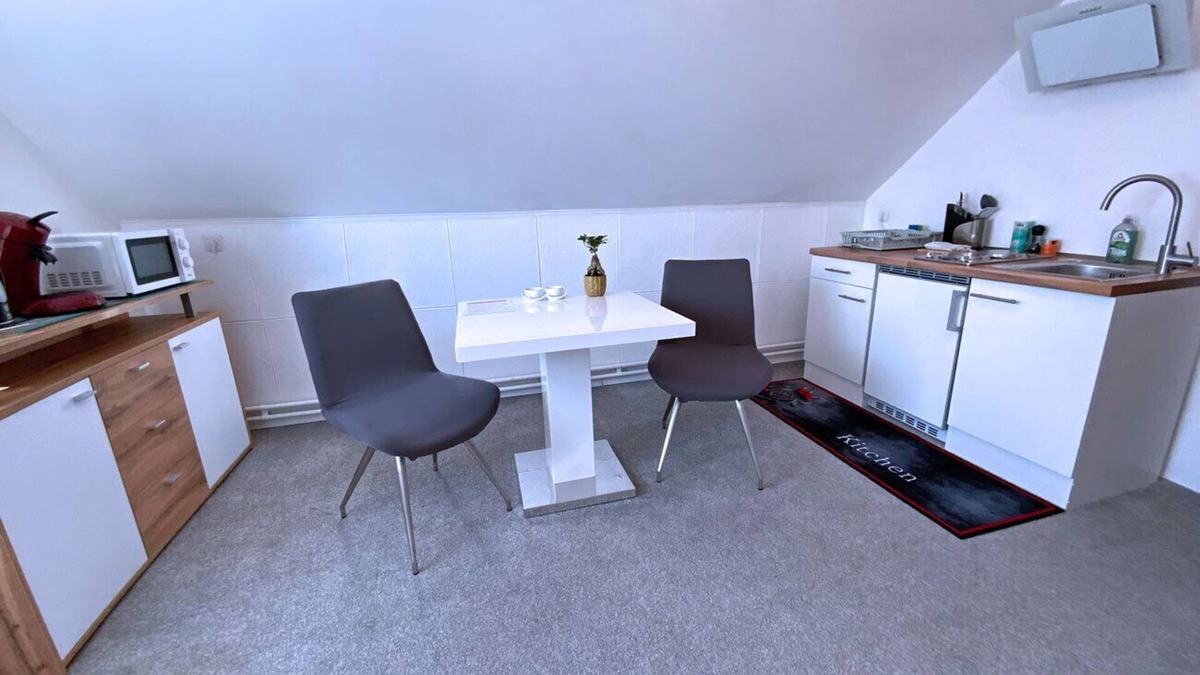 Sankt Polten Apartment | Charming Apartment in a quite and central location