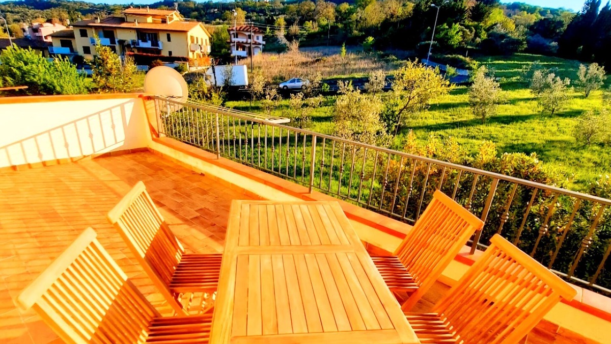 Massa Marittima Apartment | Charming apartment, complete and comfortable with terrace and panoramic view!