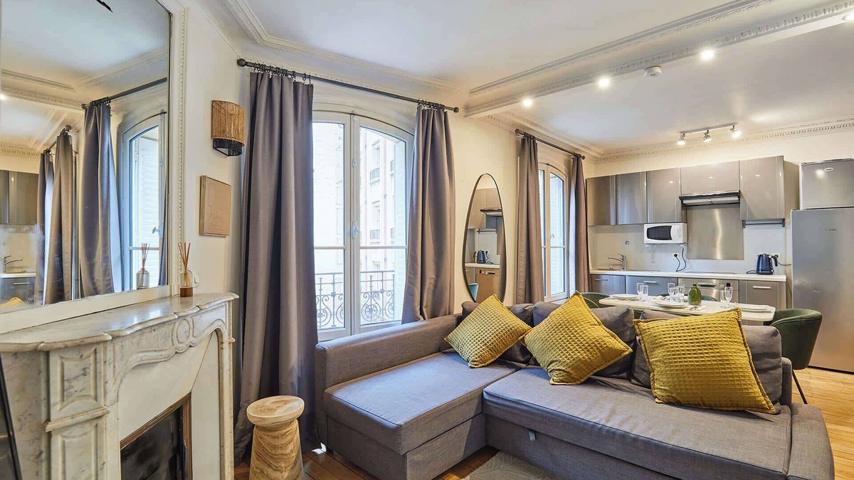 10th Arrondissement Apartment | Charming Apartment Center of Paris