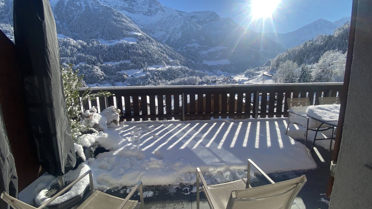 Val d'Illiez Apartment | Charming apartment located opposite the Dents du Midi