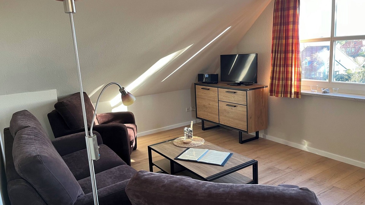Spiekeroog Apartment | Charming apartment for 4 persons in the house Seeschwalbe up de Dün at TRANPAD 9